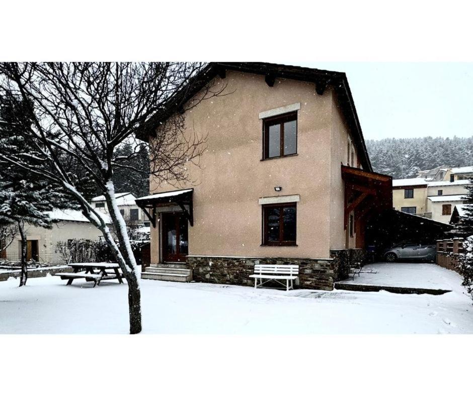La Granja - Maison Avec Cheminee, Jardin, Baby-Foot Formigueres Ngoại thất bức ảnh